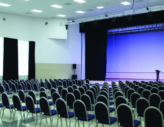 Большой конференц-зал «Екатерининский» - Оздоровительный комплекс «Клязьма» Поведники Большой конференц-зал «Екатерининский» - Оздоровительный комплекс «Клязьма» Поведники