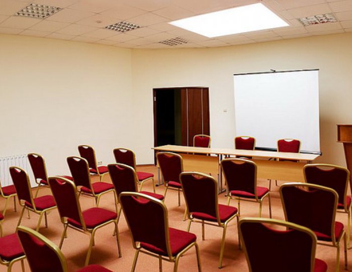 Конференц-зал «Дмитровский» - Оздоровительный комплекс «Клязьма» Поведники Конференц-зал «Дмитровский» - Оздоровительный комплекс «Клязьма» Поведники